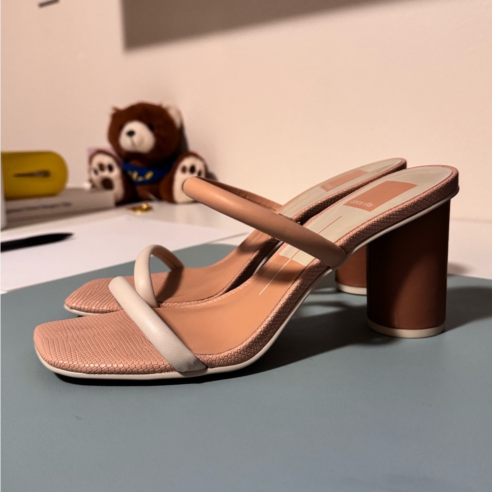 Dolce Vita Noles Cream White 7.5